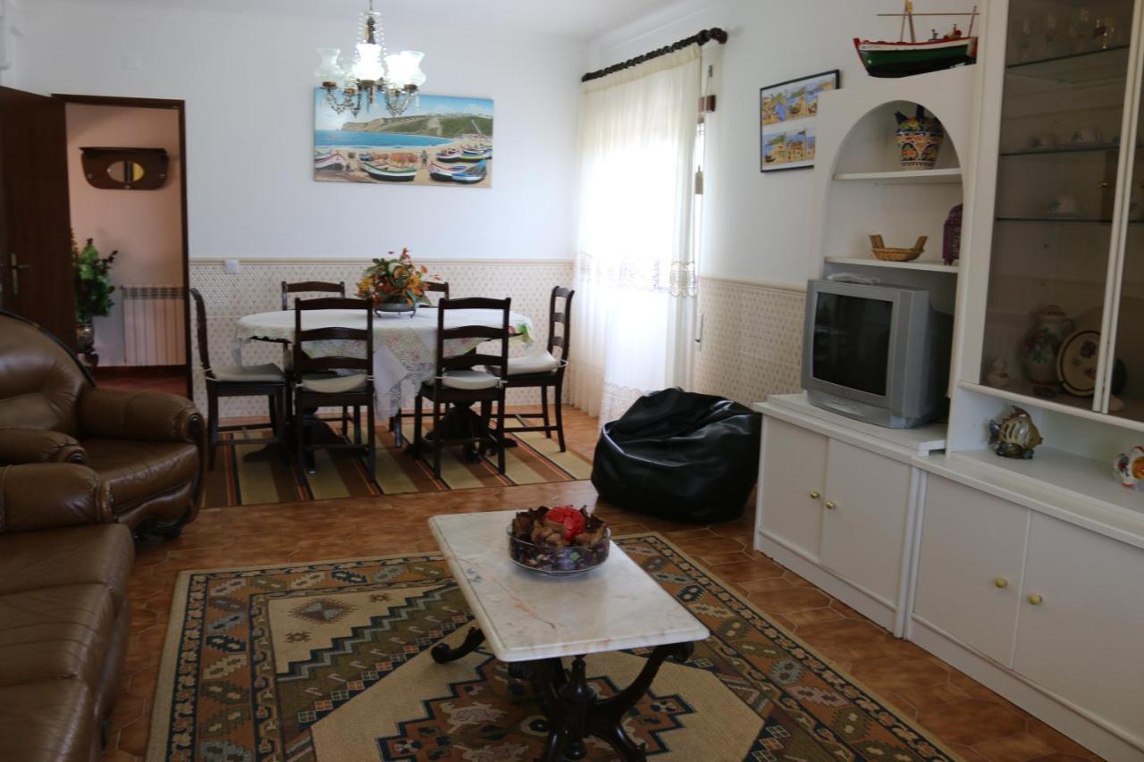 Appartement Vivenda Barroso à Nazaré Extérieur photo