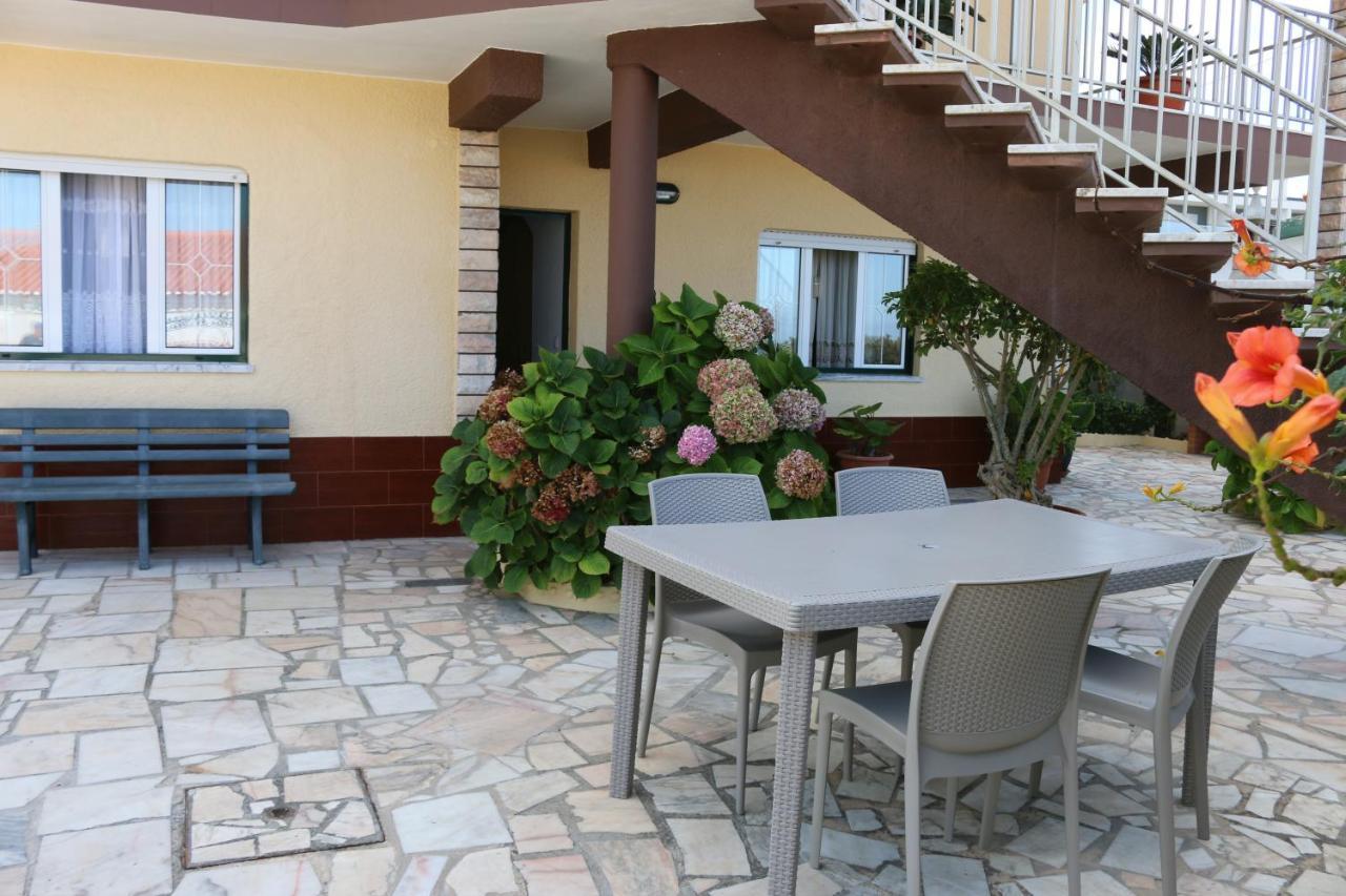 Appartement Vivenda Barroso à Nazaré Extérieur photo