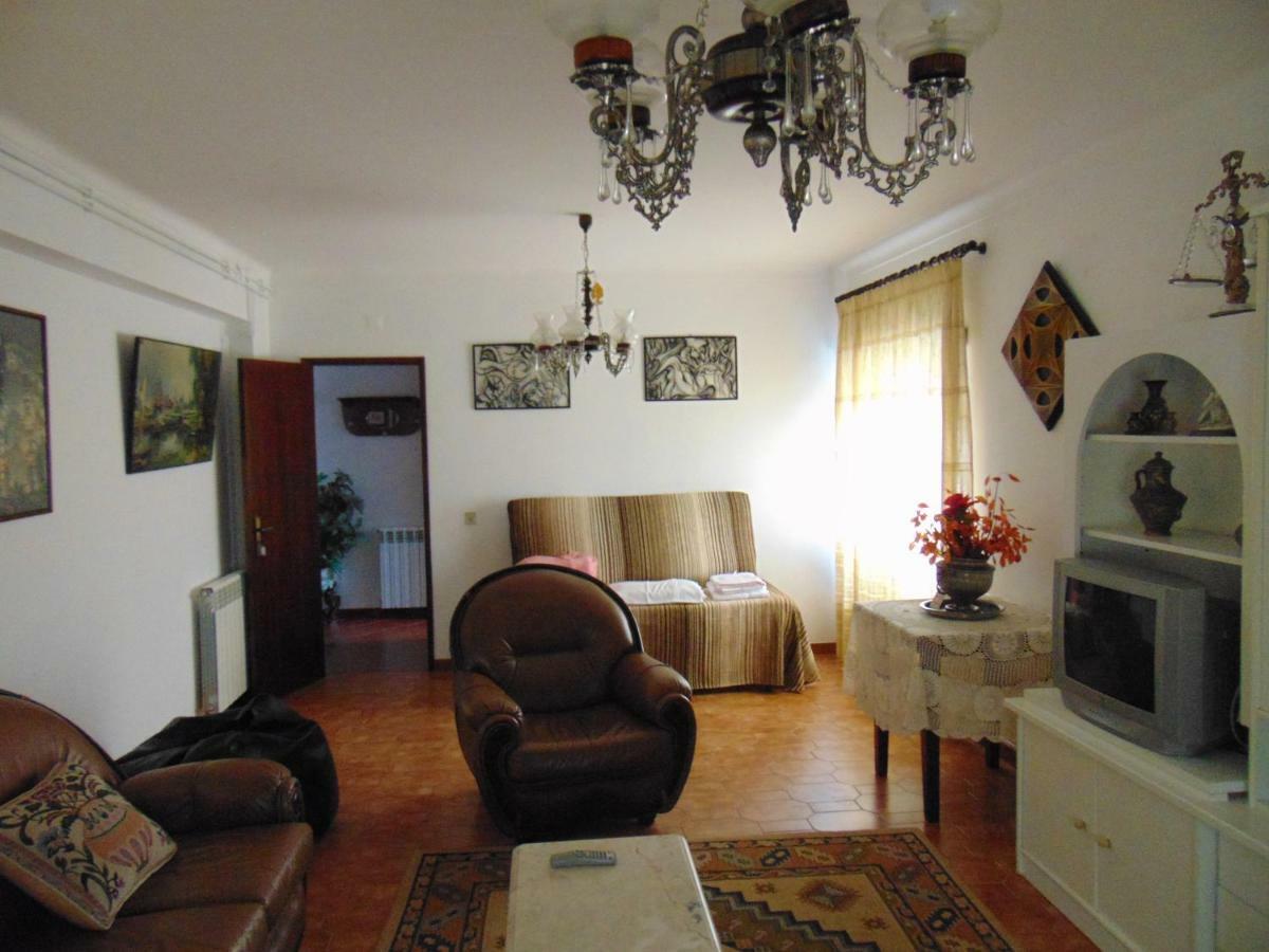Appartement Vivenda Barroso à Nazaré Extérieur photo